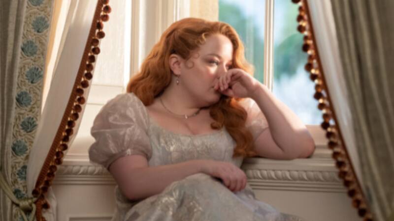 Netflix en su tercera temporada se centra en la evolución de la relación de amistad al amor entre Penélope Featherington y Colin Bridgerton.