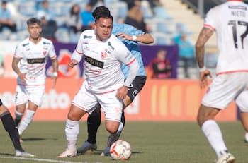 Sobrepeso y su polémica ante la UC: los motivos que sentenciaron la salida de Nicolás Vargas de Copiapó