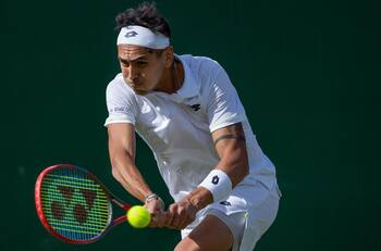 Frenan a Alejandro Tabilo en Prostejov: se queda sin final