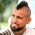 El nuevo “regalón” de Arturo Vidal: El jugador de Colo Colo que el King llenó de loas en su streaming