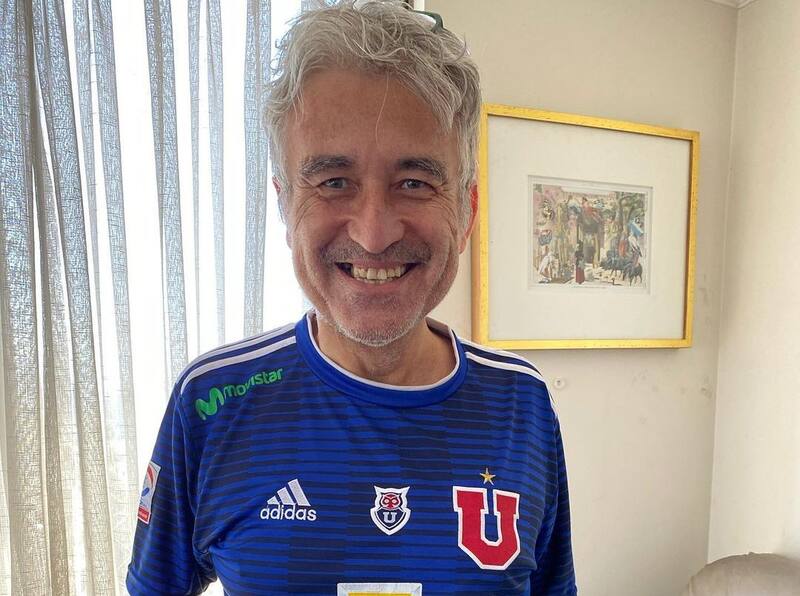 Jorge González con la camiseta de Universidad de Chile