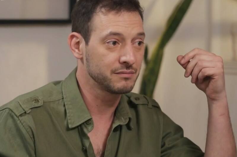 El actor se lanzó contra su padre, Cristián Campos.