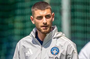 “Ojalá Thomas Gillier no sea un nuevo Vigouroux, que sale de un lado para ir a otro y anda dando vueltas”