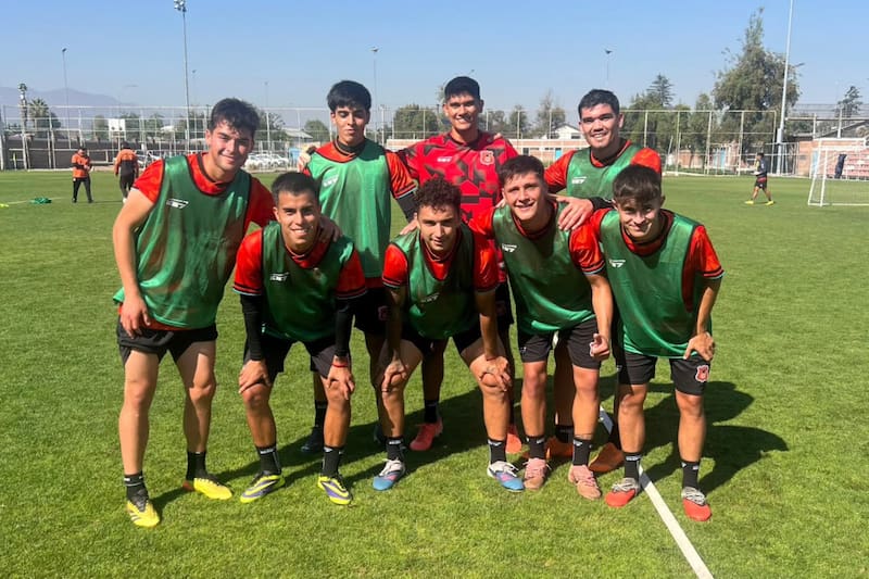 El defensor en Deportes Rancagua. Foto: @cdrancagua en Instagram.