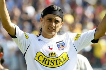 Giovanni Hernández: "Matías Fernández dejó la vara alta en Colo Colo"