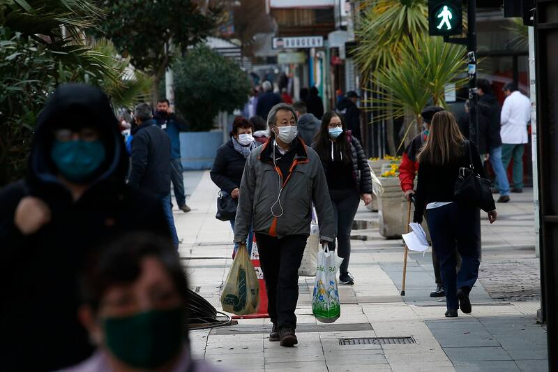 Vina del Mar, 01 de julio de 2020.
Vida diaria en Vina del Mar durante la cuarentena debido a emergencia sanitaria por coronavirus
Sebastian Cisternas/ Aton Chile.