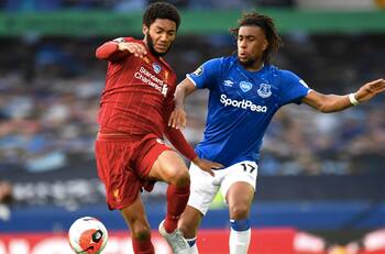 Liverpool igualó con Everton y deberá esperar una fecha más para salir campeón