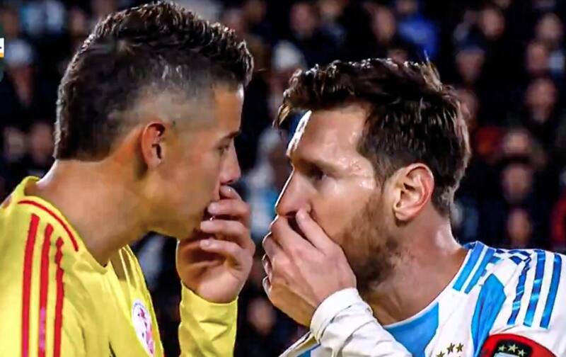 Tuvieron un intercambio de palabras en el Argentina vs. Colombia.