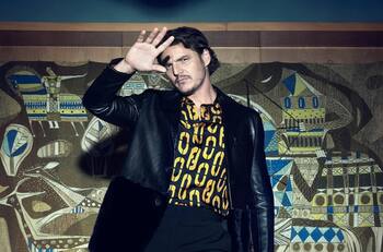 Orgullo nacional: Pedro Pascal termina su gran año protagonizando la portada de Entertainment Weekly