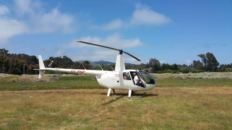 Helicóptero Robinson R-44, aeronave que cayó al lago Ranco con Piñera en su interior