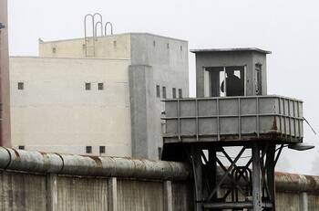 Reo que asesinó a su madre se suicidó al interior de cárcel: Cuerpo fue encontrado en su módulo