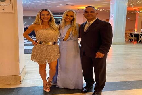 Macarena Ramis y su exesposo, Rodrigo Barrera, asistieron a fiesta de graduación de su hija Emilia
