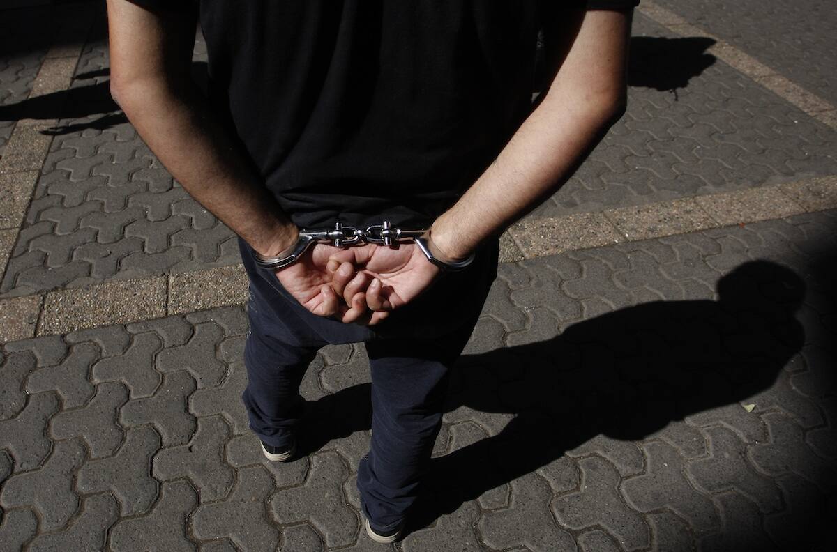 Femicidio frustrado en Temuco: sujeto fue detenido tras intentar asfixiar con una cuerda a su pareja