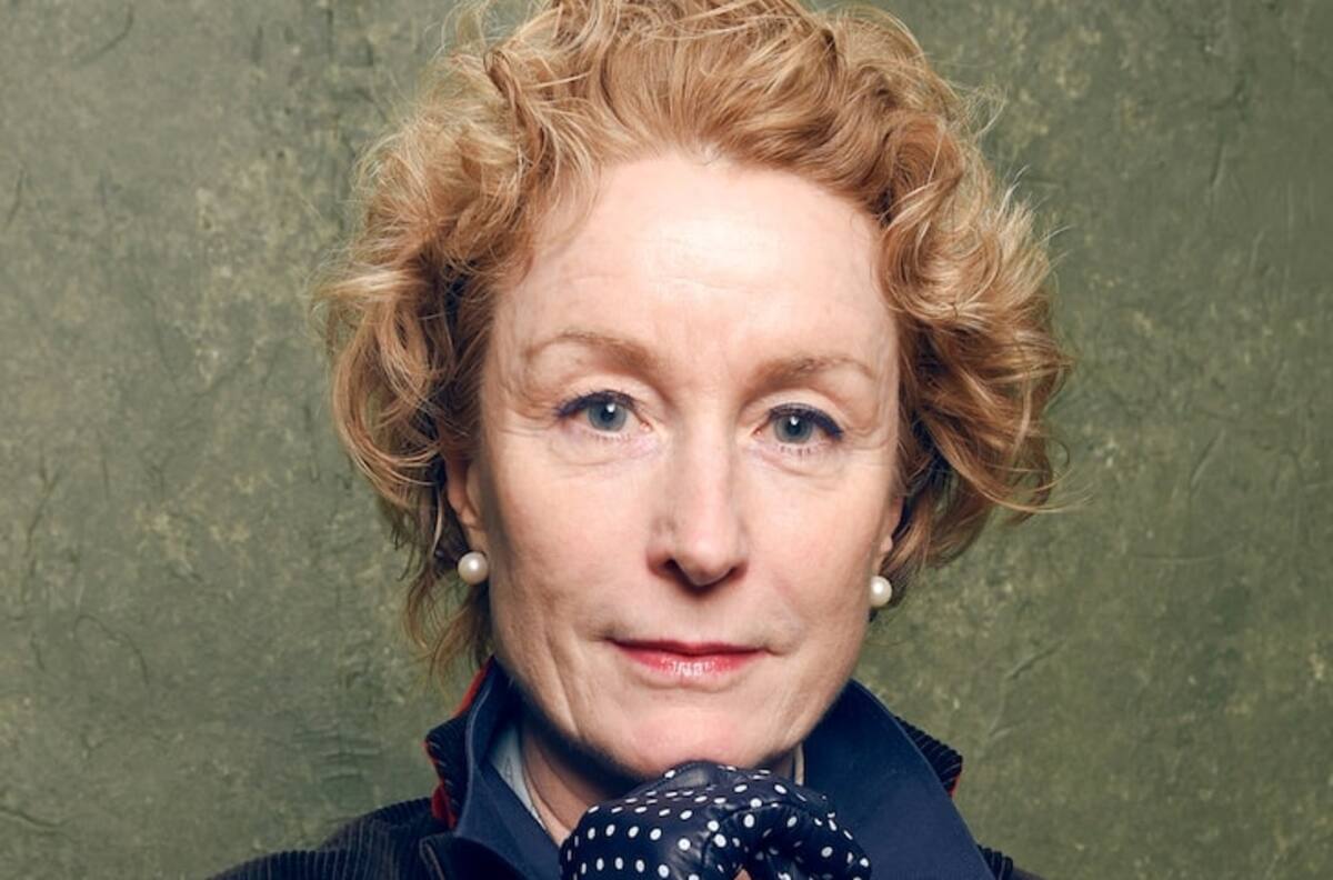 Confirman fallecimiento de la actriz de "Perdida" Lisa Banes tras ser atropellada por un scooter