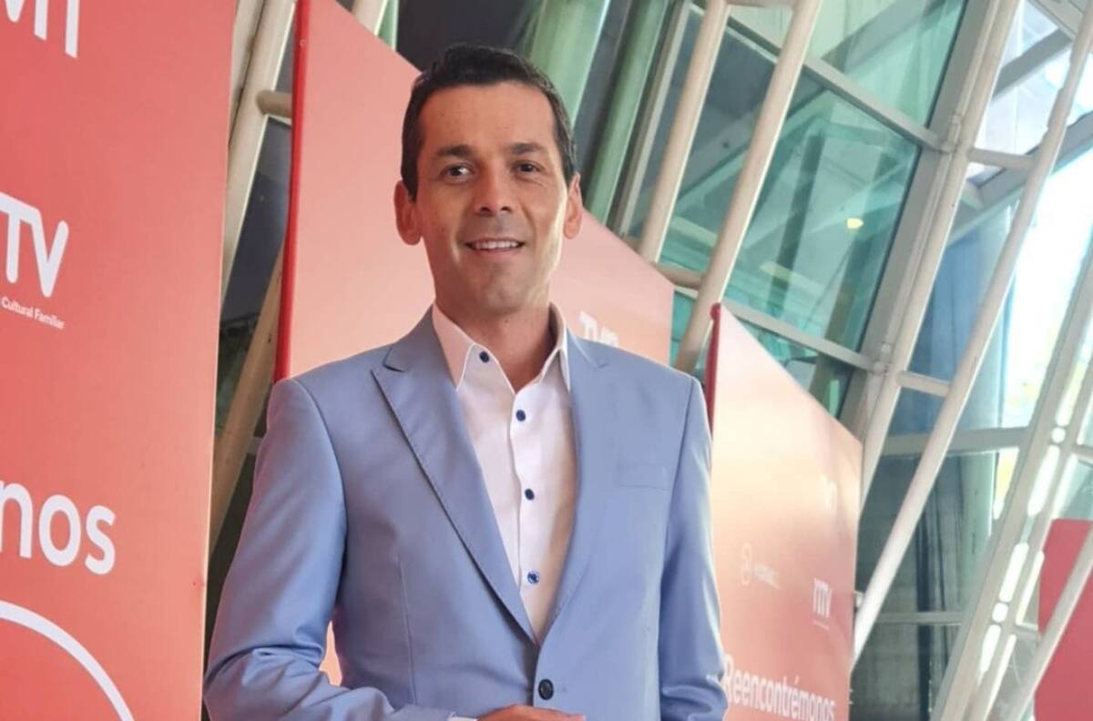 “Cuando uno lo pasa bien, da lo mismo”: Gustavo Huerta cuenta cómo lo hace para soportar el sueño en los grandes eventos deportivos que transmite TVN