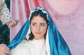 Quién es Paloma Salas, la comediante feminista y cercana amiga de Jani Dueñas