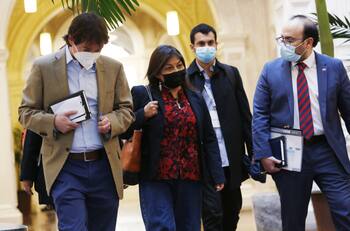 Convención Constitucional: Mesa Directiva comenzó trabajo administrativo tras reunión con Segpres