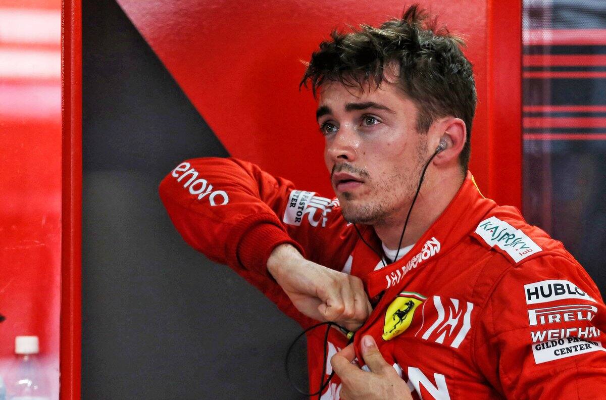 LeClerc se disculpó con Ferrari tras chocar a su compañero