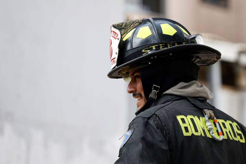 Bomberos se encuentra en a planta de Gasco en Maipú.