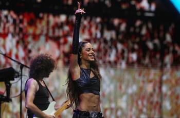 Brilló en la Quinta Vergara: Estos son los 3 looks que ocupó Tini en el Festival de Viña 2023