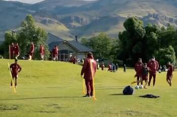 Jugador de River Plate hizo hoyo en uno con certero zapatazo