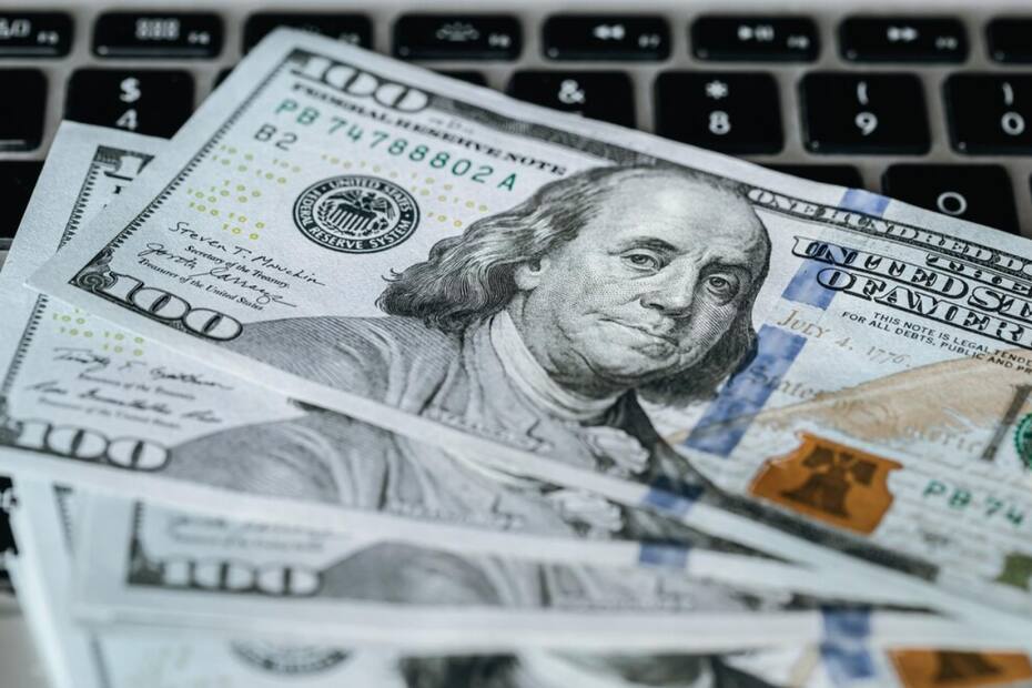 AFEX acusa a exfuncionario de cometer delitos económicos.