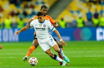 Inter redujo a dos la lista de delanteros que podrían reemplazar a Alexis Sánchez