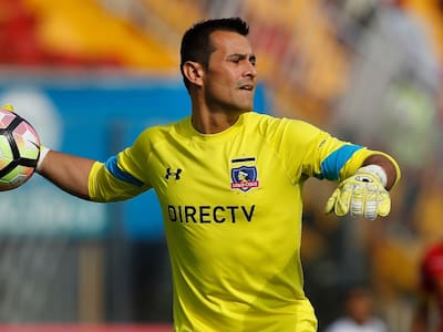 Polémica en Paraguay: filtran chats de Justo Villar que evidencian vínculos con representantes