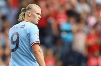 ¡Se aburrieron! 2 millones de hinchas piden que Erling Haaland no juegue más en la Premier League