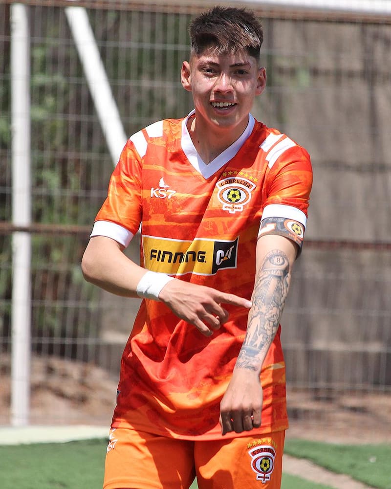 El hermano menor de Fernando ya firmó su primer contrato en Cobreloa.