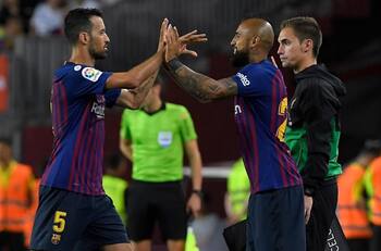 El Barcelona recupera a Busquets, Dembélé y Arturo Vidal para los cuartos de Champions League