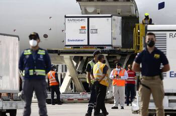 Vacunas Sinovac: Chile recibe nuevo cargamento de 2 millones de dosis