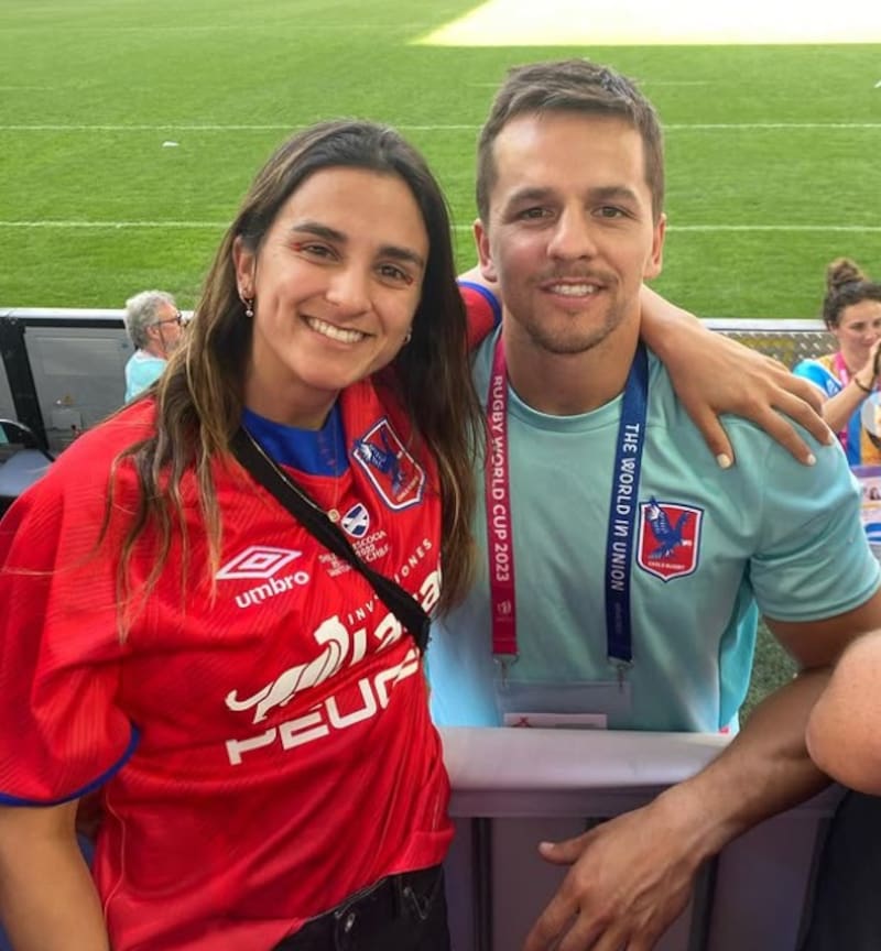 Los hermanos deportistas y seleccionados chilenos, durante el Mundial de Rugby de Francia, todo un hito para la ovalada nacional y para la familia Urroz. Foto: Instagram