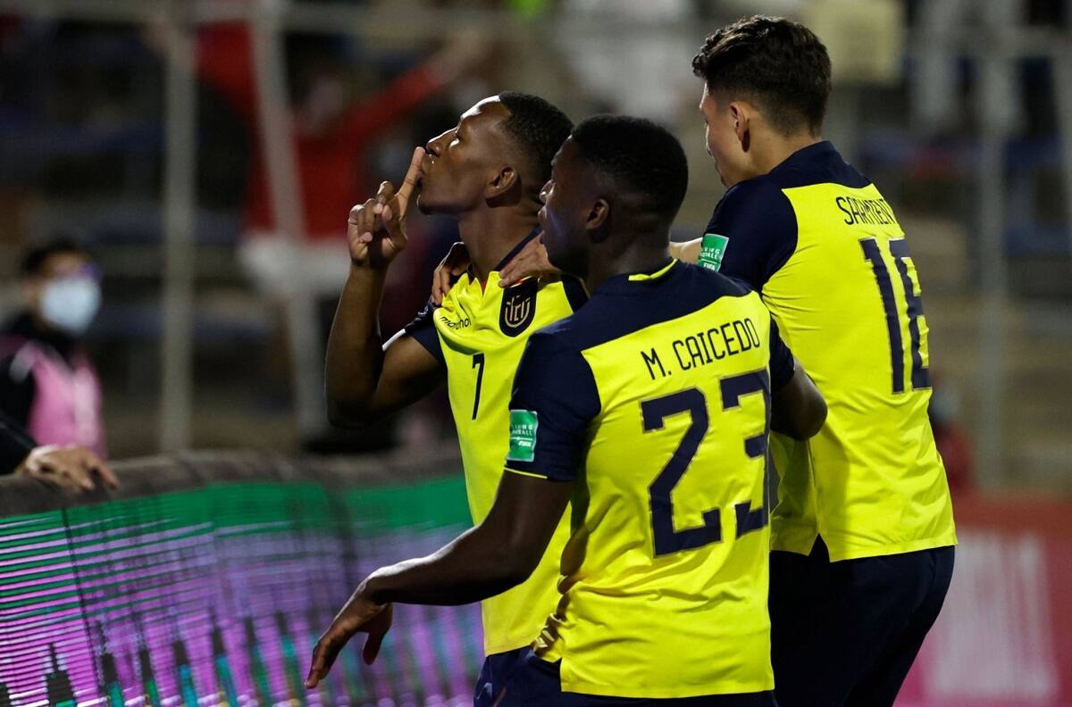 VIDEO| "Zánganos": El picante mensaje contra La Roja de un compañero de Byron Castillo en la Selección de Ecuador