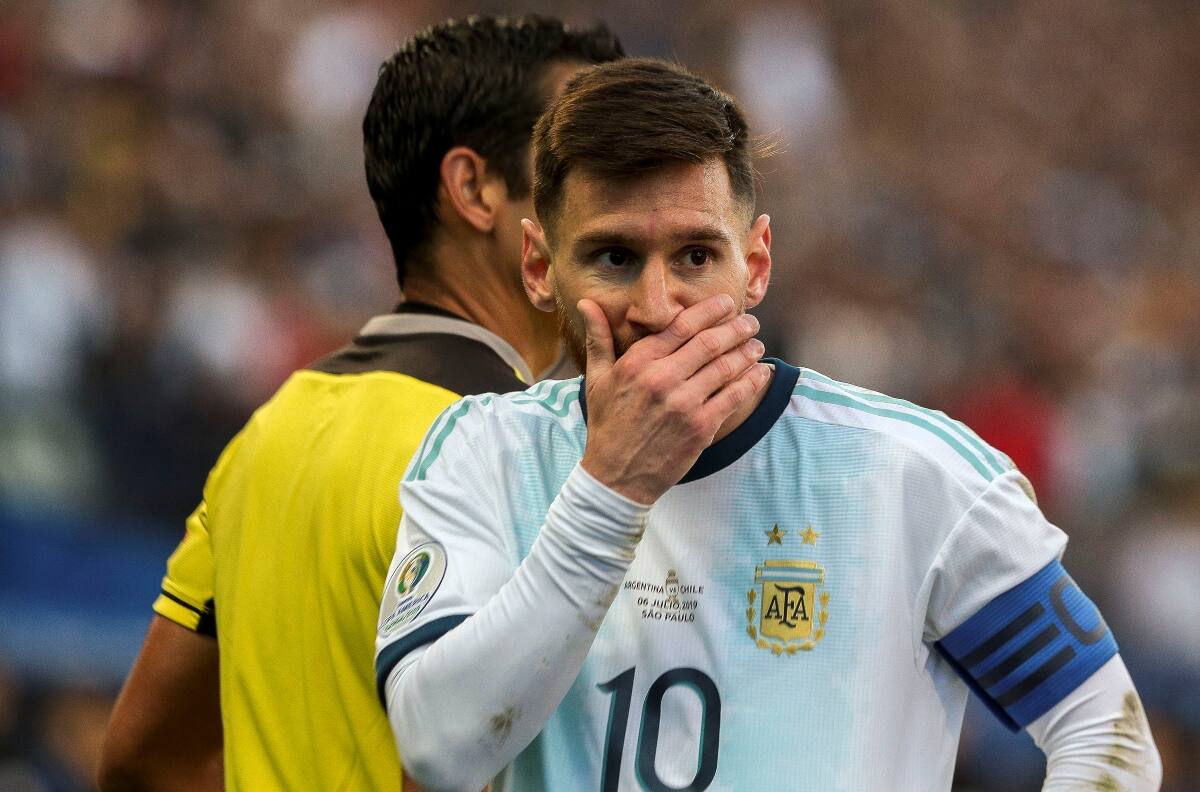 Igual que Vidal: Argentina también perdió a importante figura por Covid para Eliminatorias
