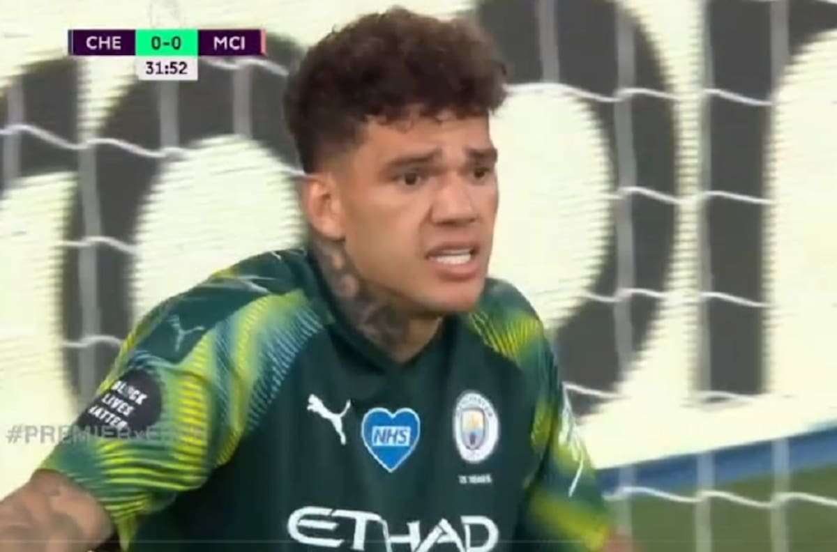 Ederson brilló con esta tremendo tapadón que evitó un golazo del Chelsea