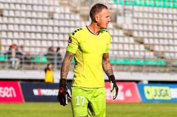 Cristian Campestrini seguirá en el fútbol chileno y jugará en Universidad de Concepción en 2025