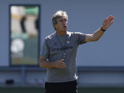 “Tenemos plena confianza en Pellegrini, esperamos que siga en el Betis muchos años más”