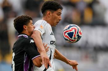 Salomón Rodríguez le sigue dando dolores de cabeza a Colo Colo en el mercado de fichajes: esperan ofertas