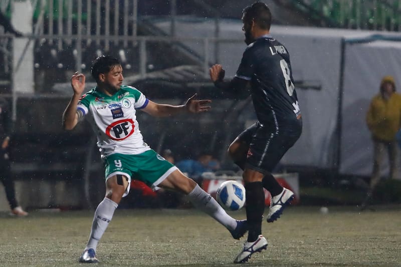 Pablo Soto, jugador de Deportes Puerto Montt.