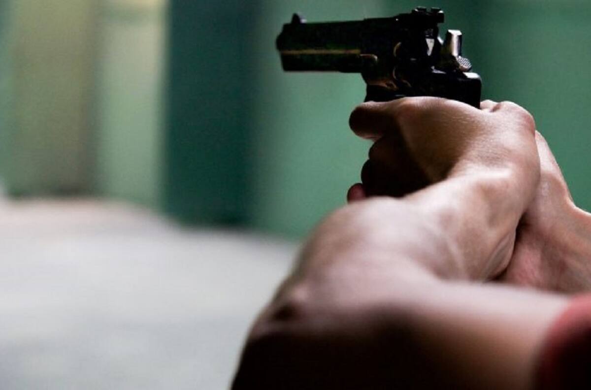 Asaltaron ferretería y al escapar dando disparos mataron de forma accidental a uno de sus cómplices