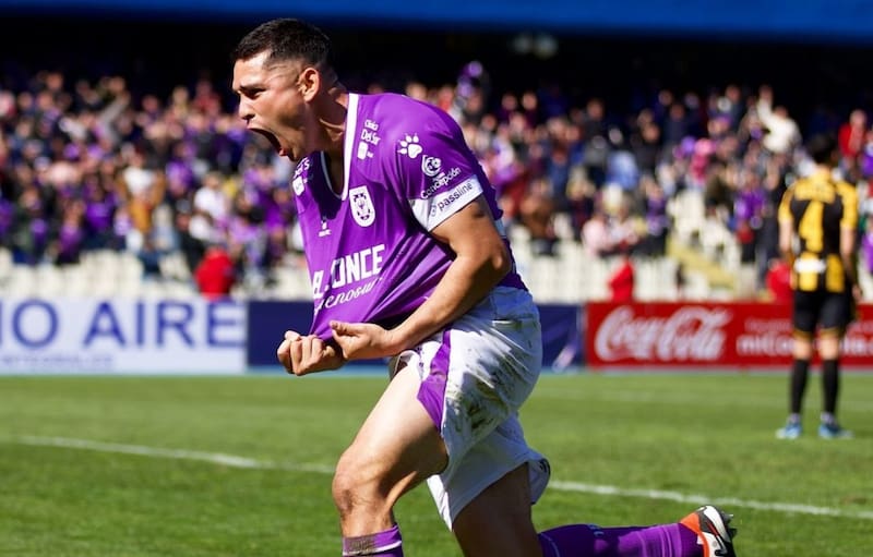 celebra su gol en Deportes Concepción. Foto: Instagram Deportes Concepción.