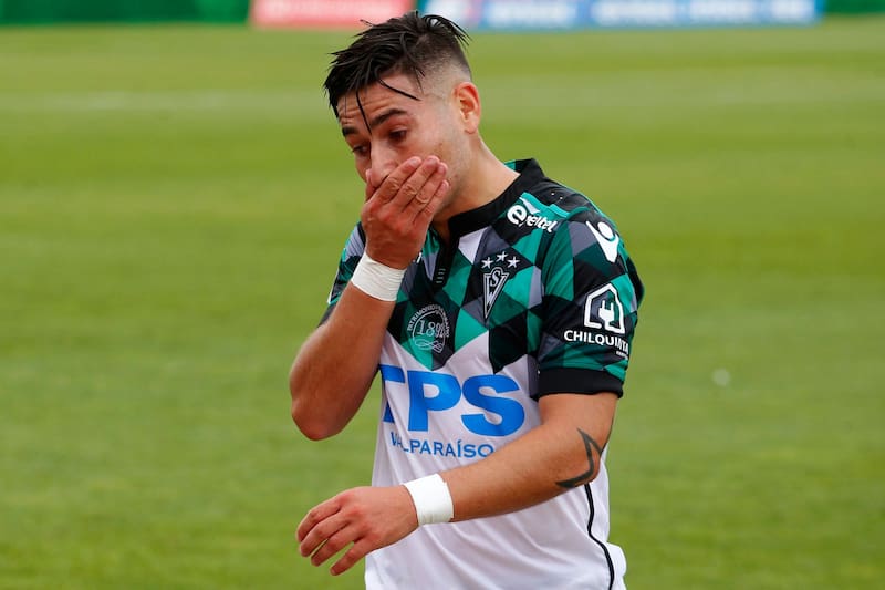 El defensor en su paso por Wanderers. Foto: Agencia Aton.