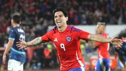 ¿Víctor Dávila vuelve a Europa? El inesperado club que recibió un millonario pago por parte del chileno