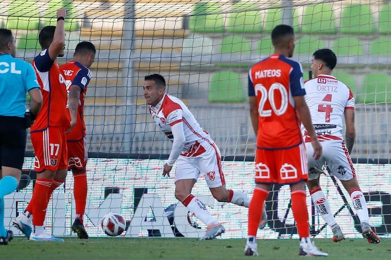 Universidad de Chile y Deportes Copiapó en el partido por la primera rueda del Campeonato Nacional. Foto: Aton.