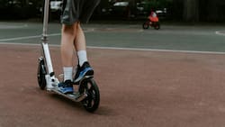 Nuevo servicio de scooters de uso público llega a Concepción: ¿cuándo empieza a funcionar?