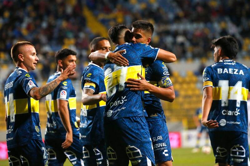 sigue avanzando en la Copa Chile. Foto: Agencia Aton/Archivo.