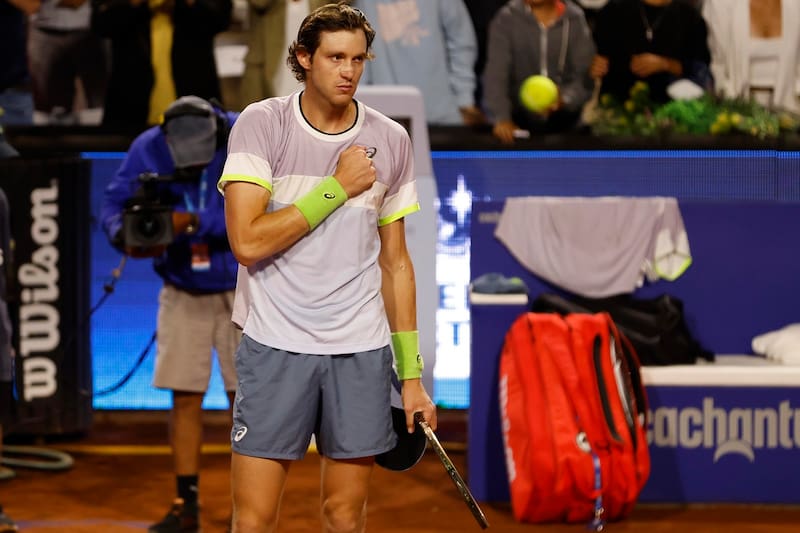 El tenista chileno es duda para el Challenger de Santiago.
Felipe Zanca/Photosport