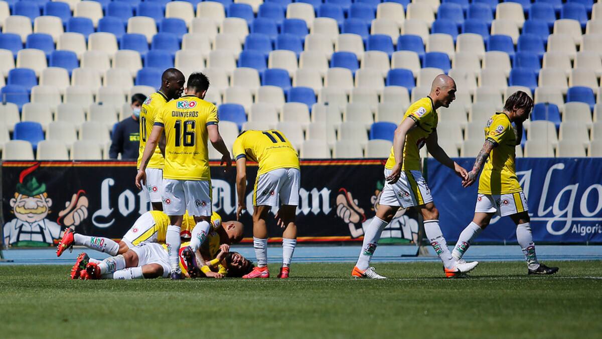 Universidad de Concepción informó la desvinculación de uno de sus futbolistas a un día de jugar con la UC