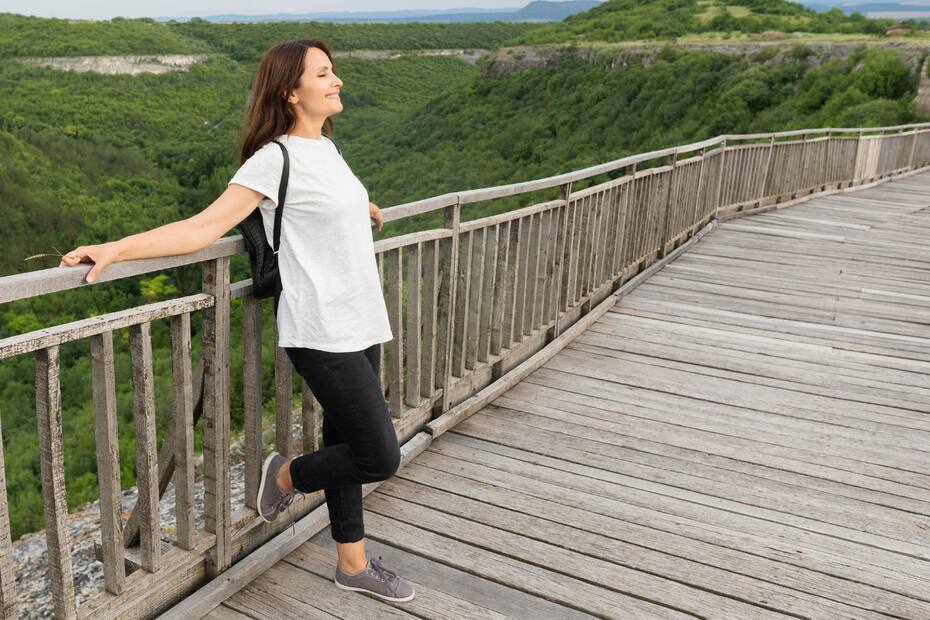 Vivir en zonas libres de contaminación, con poca población y cercanas a la naturaleza tiene grandes beneficios para la salud mental de las personas.